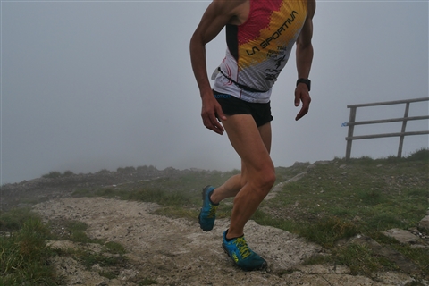 TRAIL di PIZZO San Michele N°3157 FOTO scattate a raffica in VETTA da Peppe Dalessio con nebbia e gran freddo - foto 33