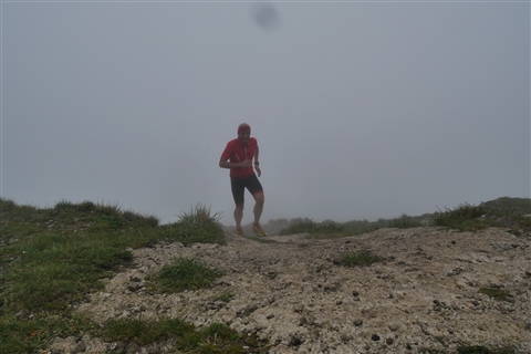 TRAIL di PIZZO San Michele N°3157 FOTO scattate a raffica in VETTA da Peppe Dalessio con nebbia e gran freddo - foto 43