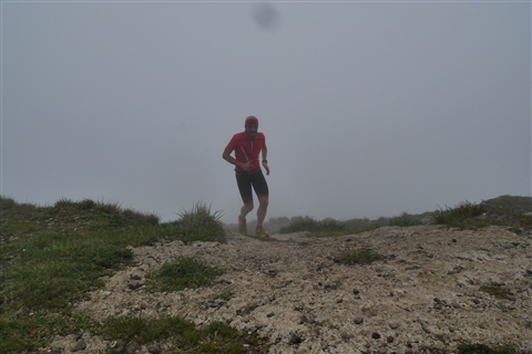 TRAIL di PIZZO San Michele N°3157 FOTO scattate a raffica in VETTA da Peppe Dalessio con nebbia e gran freddo - foto 44