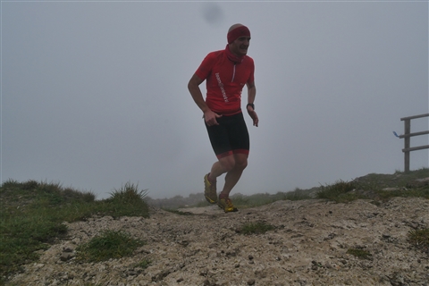 TRAIL di PIZZO San Michele N°3157 FOTO scattate a raffica in VETTA da Peppe Dalessio con nebbia e gran freddo - foto 56