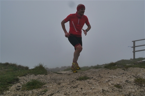 TRAIL di PIZZO San Michele N°3157 FOTO scattate a raffica in VETTA da Peppe Dalessio con nebbia e gran freddo - foto 57