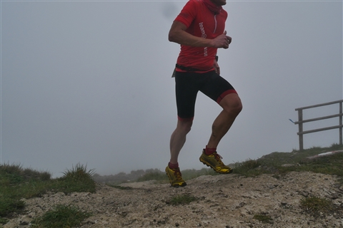 TRAIL di PIZZO San Michele N°3157 FOTO scattate a raffica in VETTA da Peppe Dalessio con nebbia e gran freddo - foto 60