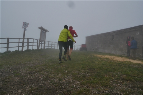 TRAIL di PIZZO San Michele N°3157 FOTO scattate a raffica in VETTA da Peppe Dalessio con nebbia e gran freddo - foto 68