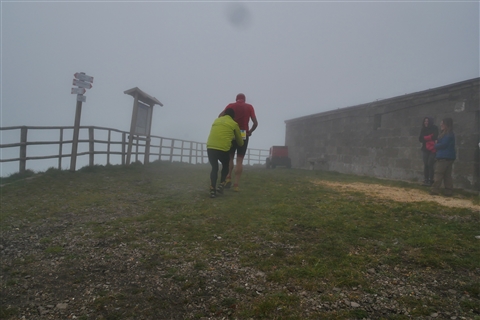 TRAIL di PIZZO San Michele N°3157 FOTO scattate a raffica in VETTA da Peppe Dalessio con nebbia e gran freddo - foto 73