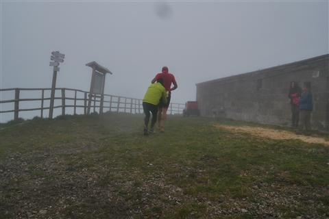 TRAIL di PIZZO San Michele N°3157 FOTO scattate a raffica in VETTA da Peppe Dalessio con nebbia e gran freddo - foto 74