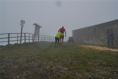 TRAIL di PIZZO San Michele N°3157 FOTO scattate a raffica in VETTA da Peppe Dalessio con nebbia e gran freddo - foto 81