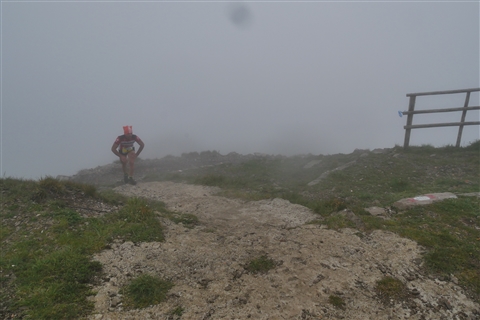 TRAIL di PIZZO San Michele N°3157 FOTO scattate a raffica in VETTA da Peppe Dalessio con nebbia e gran freddo - foto 84