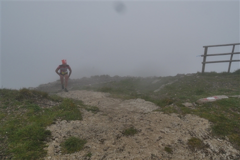 TRAIL di PIZZO San Michele N°3157 FOTO scattate a raffica in VETTA da Peppe Dalessio con nebbia e gran freddo - foto 85