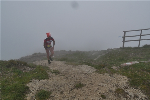 TRAIL di PIZZO San Michele N°3157 FOTO scattate a raffica in VETTA da Peppe Dalessio con nebbia e gran freddo - foto 99