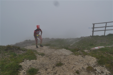 TRAIL di PIZZO San Michele N°3157 FOTO scattate a raffica in VETTA da Peppe Dalessio con nebbia e gran freddo - foto 100