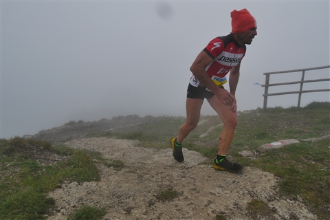 TRAIL di PIZZO San Michele N°3157 FOTO scattate a raffica in VETTA da Peppe Dalessio con nebbia e gran freddo - foto 118
