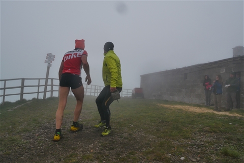 TRAIL di PIZZO San Michele N°3157 FOTO scattate a raffica in VETTA da Peppe Dalessio con nebbia e gran freddo - foto 127
