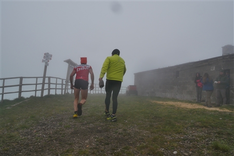 TRAIL di PIZZO San Michele N°3157 FOTO scattate a raffica in VETTA da Peppe Dalessio con nebbia e gran freddo - foto 133