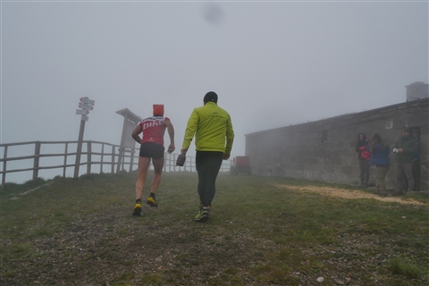 TRAIL di PIZZO San Michele N°3157 FOTO scattate a raffica in VETTA da Peppe Dalessio con nebbia e gran freddo - foto 134
