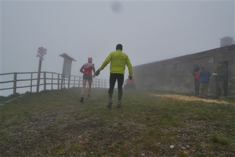 TRAIL di PIZZO San Michele N°3157 FOTO scattate a raffica in VETTA da Peppe Dalessio con nebbia e gran freddo - foto 140