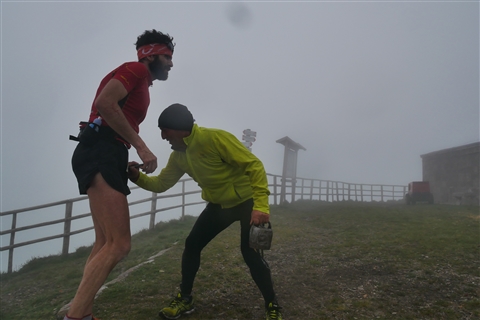TRAIL di PIZZO San Michele N°3157 FOTO scattate a raffica in VETTA da Peppe Dalessio con nebbia e gran freddo - foto 170