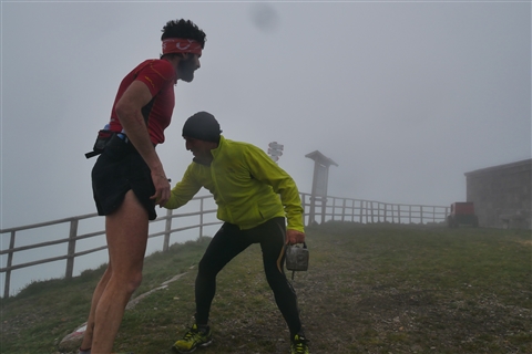 TRAIL di PIZZO San Michele N°3157 FOTO scattate a raffica in VETTA da Peppe Dalessio con nebbia e gran freddo - foto 173