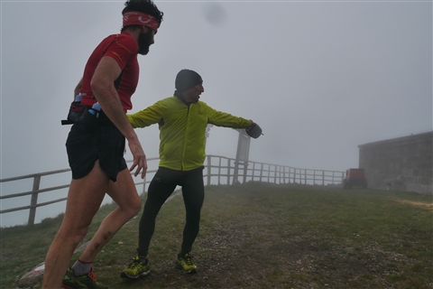 TRAIL di PIZZO San Michele N°3157 FOTO scattate a raffica in VETTA da Peppe Dalessio con nebbia e gran freddo - foto 177