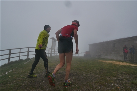 TRAIL di PIZZO San Michele N°3157 FOTO scattate a raffica in VETTA da Peppe Dalessio con nebbia e gran freddo - foto 187