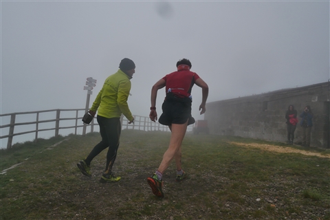 TRAIL di PIZZO San Michele N°3157 FOTO scattate a raffica in VETTA da Peppe Dalessio con nebbia e gran freddo - foto 190