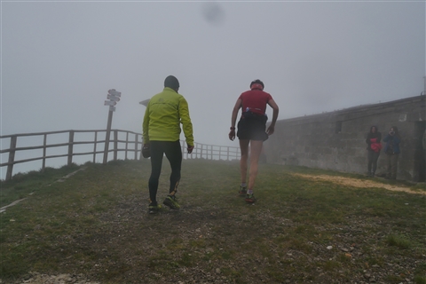 TRAIL di PIZZO San Michele N°3157 FOTO scattate a raffica in VETTA da Peppe Dalessio con nebbia e gran freddo - foto 196