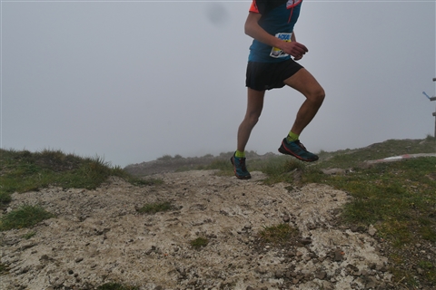 TRAIL di PIZZO San Michele N°3157 FOTO scattate a raffica in VETTA da Peppe Dalessio con nebbia e gran freddo - foto 223