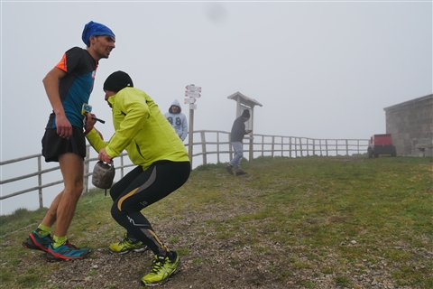 TRAIL di PIZZO San Michele N°3157 FOTO scattate a raffica in VETTA da Peppe Dalessio con nebbia e gran freddo - foto 227