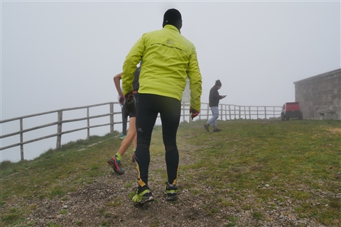 TRAIL di PIZZO San Michele N°3157 FOTO scattate a raffica in VETTA da Peppe Dalessio con nebbia e gran freddo - foto 236