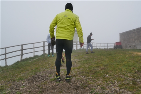 TRAIL di PIZZO San Michele N°3157 FOTO scattate a raffica in VETTA da Peppe Dalessio con nebbia e gran freddo - foto 238
