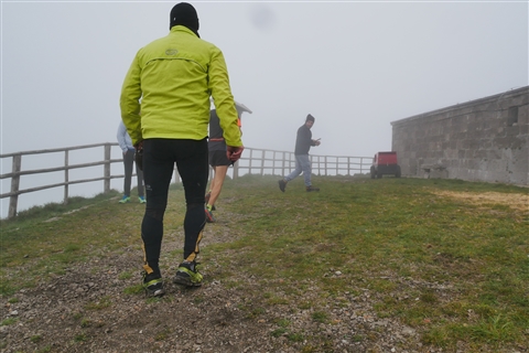 TRAIL di PIZZO San Michele N°3157 FOTO scattate a raffica in VETTA da Peppe Dalessio con nebbia e gran freddo - foto 241