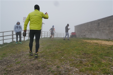 TRAIL di PIZZO San Michele N°3157 FOTO scattate a raffica in VETTA da Peppe Dalessio con nebbia e gran freddo - foto 251