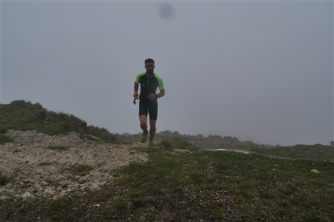 TRAIL di PIZZO San Michele N°3157 FOTO scattate a raffica in VETTA da Peppe Dalessio con nebbia e gran freddo - foto 259