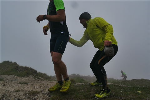 TRAIL di PIZZO San Michele N°3157 FOTO scattate a raffica in VETTA da Peppe Dalessio con nebbia e gran freddo - foto 275