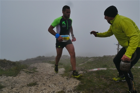 TRAIL di PIZZO San Michele N°3157 FOTO scattate a raffica in VETTA da Peppe Dalessio con nebbia e gran freddo - foto 298