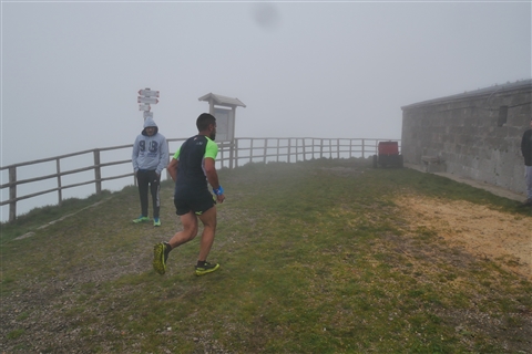 TRAIL di PIZZO San Michele N°3157 FOTO scattate a raffica in VETTA da Peppe Dalessio con nebbia e gran freddo - foto 309