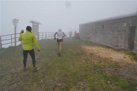 TRAIL di PIZZO San Michele N°3157 FOTO scattate a raffica in VETTA da Peppe Dalessio con nebbia e gran freddo - foto 364