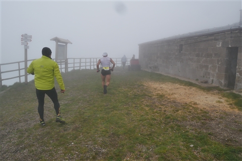 TRAIL di PIZZO San Michele N°3157 FOTO scattate a raffica in VETTA da Peppe Dalessio con nebbia e gran freddo - foto 365