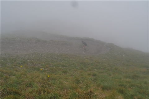 TRAIL di PIZZO San Michele N°3157 FOTO scattate a raffica in VETTA da Peppe Dalessio con nebbia e gran freddo - foto 374