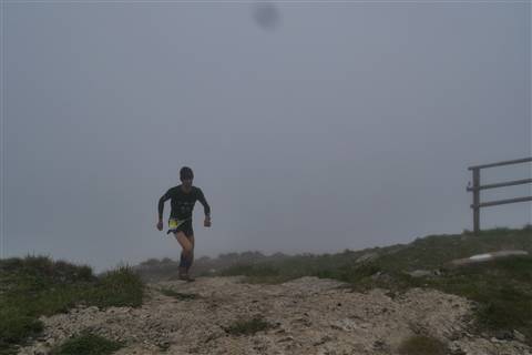 TRAIL di PIZZO San Michele N°3157 FOTO scattate a raffica in VETTA da Peppe Dalessio con nebbia e gran freddo - foto 388