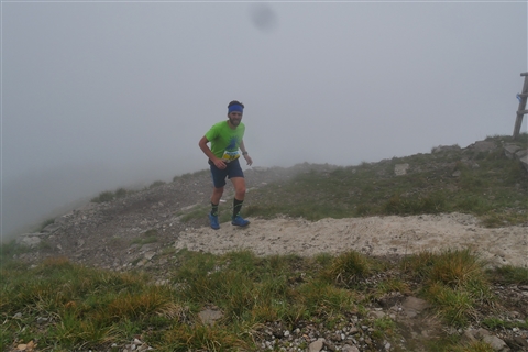 TRAIL di PIZZO San Michele N°3157 FOTO scattate a raffica in VETTA da Peppe Dalessio con nebbia e gran freddo - foto 442