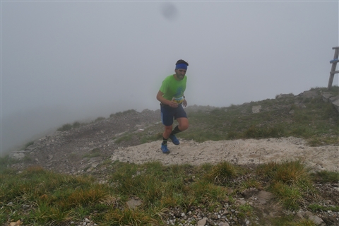 TRAIL di PIZZO San Michele N°3157 FOTO scattate a raffica in VETTA da Peppe Dalessio con nebbia e gran freddo - foto 447