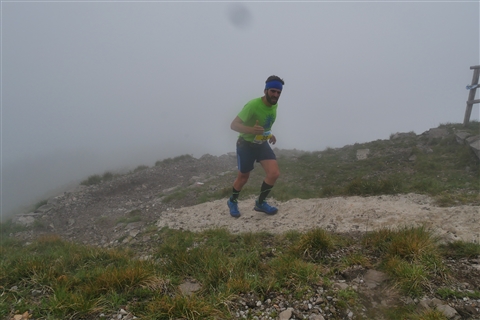 TRAIL di PIZZO San Michele N°3157 FOTO scattate a raffica in VETTA da Peppe Dalessio con nebbia e gran freddo - foto 448