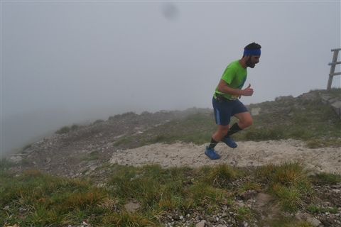 TRAIL di PIZZO San Michele N°3157 FOTO scattate a raffica in VETTA da Peppe Dalessio con nebbia e gran freddo - foto 453