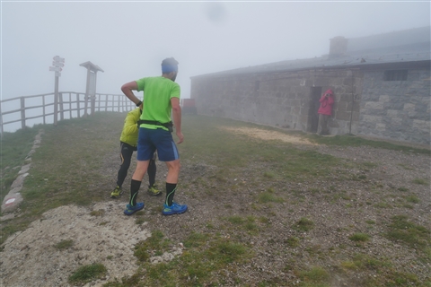TRAIL di PIZZO San Michele N°3157 FOTO scattate a raffica in VETTA da Peppe Dalessio con nebbia e gran freddo - foto 456