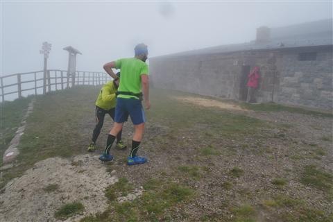TRAIL di PIZZO San Michele N°3157 FOTO scattate a raffica in VETTA da Peppe Dalessio con nebbia e gran freddo - foto 457