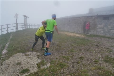 TRAIL di PIZZO San Michele N°3157 FOTO scattate a raffica in VETTA da Peppe Dalessio con nebbia e gran freddo - foto 459