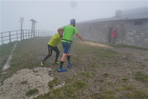 TRAIL di PIZZO San Michele N°3157 FOTO scattate a raffica in VETTA da Peppe Dalessio con nebbia e gran freddo - foto 460