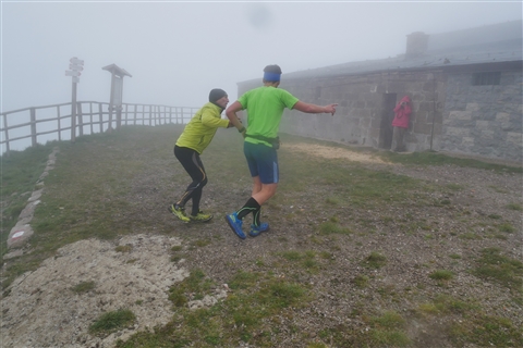 TRAIL di PIZZO San Michele N°3157 FOTO scattate a raffica in VETTA da Peppe Dalessio con nebbia e gran freddo - foto 462