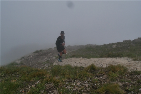 TRAIL di PIZZO San Michele N°3157 FOTO scattate a raffica in VETTA da Peppe Dalessio con nebbia e gran freddo - foto 481