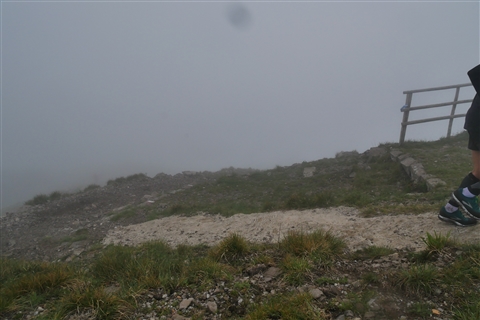 TRAIL di PIZZO San Michele N°3157 FOTO scattate a raffica in VETTA da Peppe Dalessio con nebbia e gran freddo - foto 499